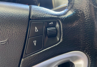 Подержанный автомобиль Opel Antara 2010 года (10 фото)