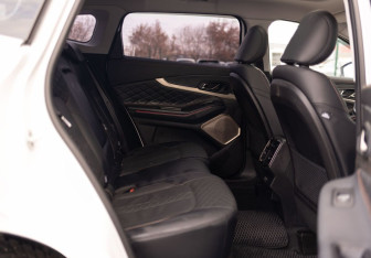 Подержанный автомобиль Exeed TXL 2022 года (22 фото)