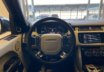 Подержанный автомобиль Land Rover Range Rover 2014 года (18 фото)