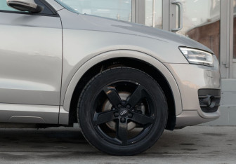Подержанный автомобиль Audi Q3 2012 года (9 фото)