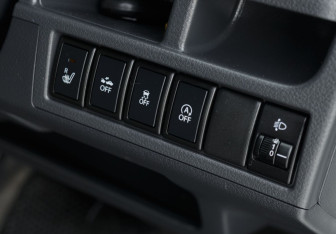 Подержанный автомобиль Suzuki Wagon R+ 2014 года (16 фото)