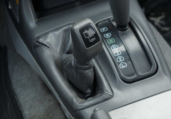 Подержанный автомобиль Mitsubishi Pajero Sport 2007 года (15 фото)