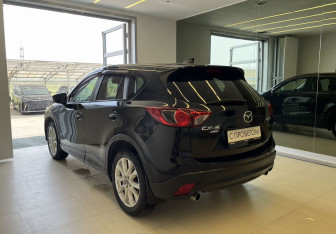 Подержанный автомобиль Mazda CX-5 2013 года (6 фото)