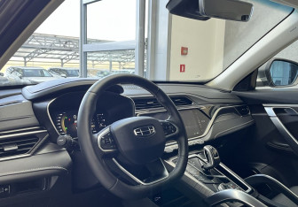 Подержанный автомобиль Geely Atlas Pro 2023 года (7 фото)