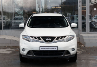Подержанный автомобиль Nissan Murano Suv 2010 года (2 фото)