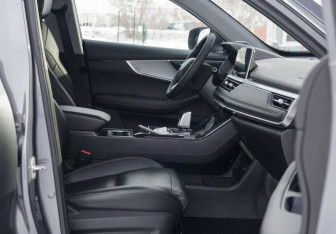 Подержанный автомобиль Chery Tiggo 7 Pro 2022 года (18 фото)