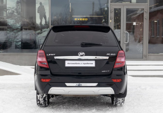 Подержанный автомобиль Lifan X60 2016 года (6 фото)