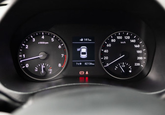 Подержанный автомобиль Hyundai Solaris Sedan 2017 года (13 фото)