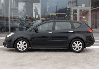 Подержанный автомобиль Subaru Tribeca 2007 года (8 фото)