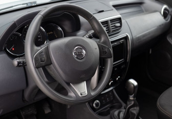 Подержанный автомобиль Nissan Terrano 2019 года (11 фото)