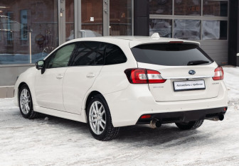 Подержанный автомобиль Subaru Levorg 2019 года (7 фото)
