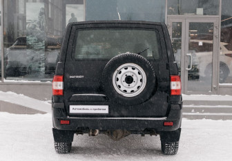 Подержанный автомобиль УАЗ Patriot 2018 года (6 фото)