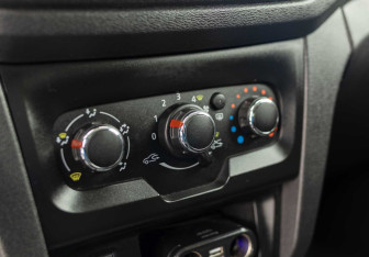 Подержанный автомобиль LADA (ВАЗ) XRAY 2019 года (14 фото)