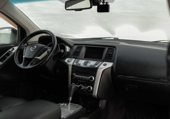 Подержанный автомобиль Nissan Murano Suv 2010 года (10 фото)
