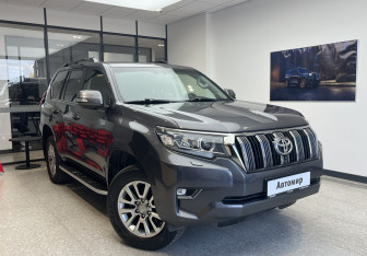 Подержанный автомобиль Toyota Land Cruiser Prado 2019 года (3 фото)