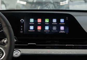 Подержанный автомобиль Omoda C5 2024 года (14 фото)