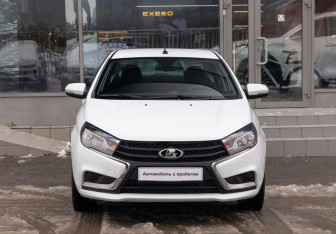 Подержанный автомобиль LADA (ВАЗ) Vesta Sedan 2022 года (2 фото)