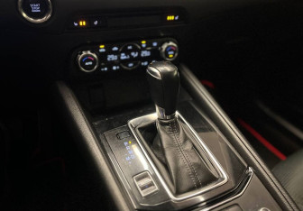 Подержанный автомобиль Mazda CX-5 2017 года (8 фото)