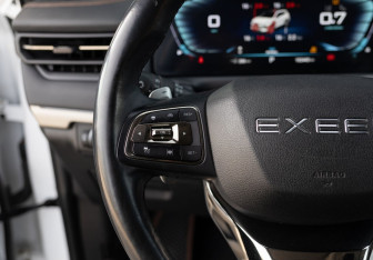 Подержанный автомобиль Exeed TXL 2022 года (12 фото)