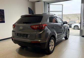 Подержанный автомобиль Hyundai Creta 2020 года (7 фото)