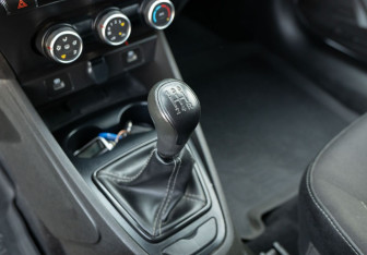 Подержанный автомобиль LADA (ВАЗ) Vesta Sedan 2023 года (16 фото)