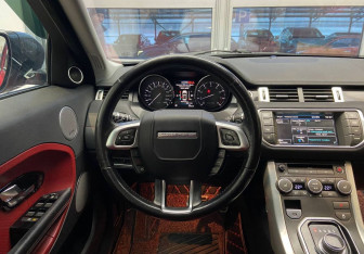 Подержанный автомобиль Land Rover Range Rover Evoque 2013 года (11 фото)