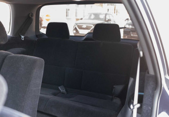 Подержанный автомобиль Honda Odyssey Compactvan 2002 года (16 фото)