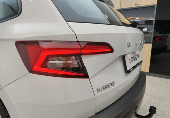 Подержанный автомобиль Skoda Karoq 2021 года (8 фото)