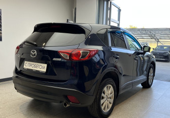 Подержанный автомобиль Mazda CX-5 2015 года (4 фото)