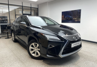 Подержанный автомобиль Lexus RX 2017 года (4 фото)
