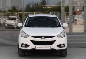 Подержанный автомобиль Hyundai ix35 2012 года (2 фото)