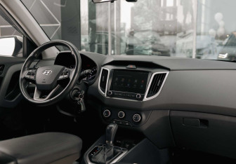 Подержанный автомобиль Hyundai Creta 2020 года (10 фото)