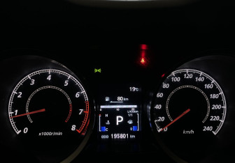 Подержанный автомобиль Mitsubishi Lancer Sedan 2013 года (17 фото)