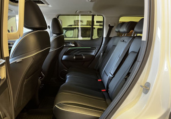 Подержанный автомобиль Tank 300 2023 года (15 фото)