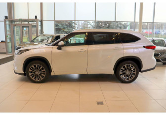 Новый Toyota Highlander 2026 (5 фото)
