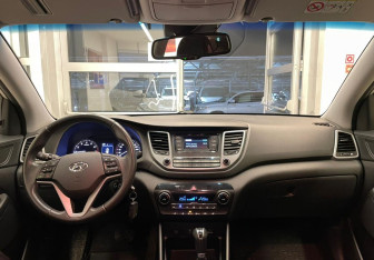 Подержанный автомобиль Hyundai Tucson 2016 года (9 фото)