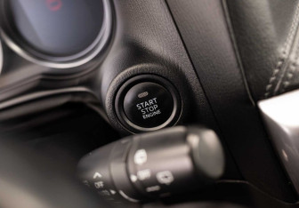 Подержанный автомобиль Mazda CX-5 2016 года (16 фото)