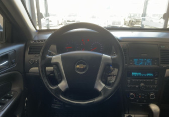 Подержанный автомобиль Chevrolet Epica 2011 года (9 фото)