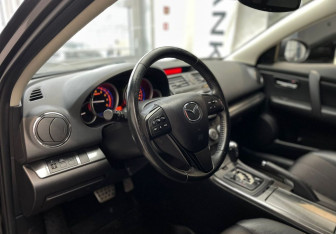 Подержанный автомобиль Mazda 6 Sedan 2011 года (9 фото)