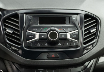 Подержанный автомобиль LADA (ВАЗ) Vesta Sedan 2022 года (14 фото)