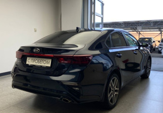 Подержанный автомобиль Kia Cerato Sedan 2020 года (5 фото)