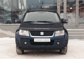 Подержанный автомобиль Suzuki Grand Vitara 2008 года (2 фото)