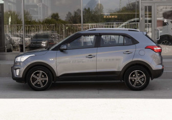Подержанный автомобиль Hyundai Creta 2020 года (8 фото)