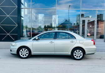 Подержанный автомобиль Toyota Avensis Sedan 2007 года (2 фото)