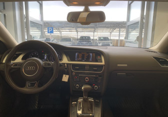 Подержанный автомобиль Audi A5 Liftback 2015 года (8 фото)