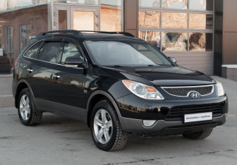 Подержанный автомобиль Hyundai Veracruz 2007 года (3 фото)