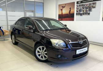 Подержанный автомобиль Toyota Avensis Sedan 2007 года (3 фото)