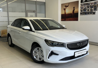 Подержанный автомобиль Geely Emgrand 2024 года (3 фото)