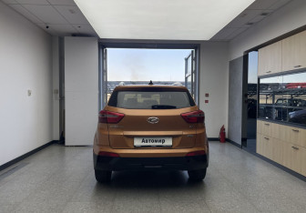 Подержанный автомобиль Hyundai Creta 2016 года (5 фото)