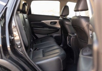 Подержанный автомобиль Nissan Murano Suv 2016 года (20 фото)